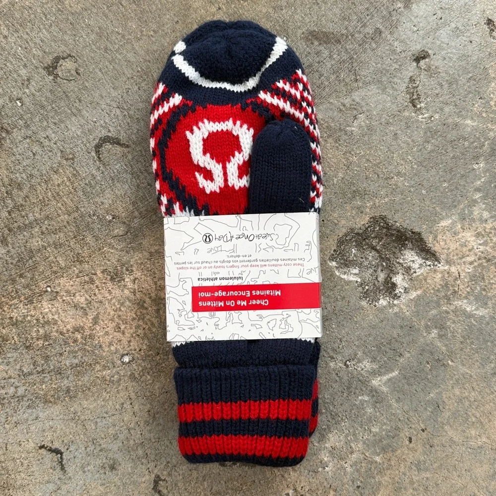 NWT 2002 Winter Olympics Lululemon “Cheer Me On Set” Scarf, mitten’s, beanie